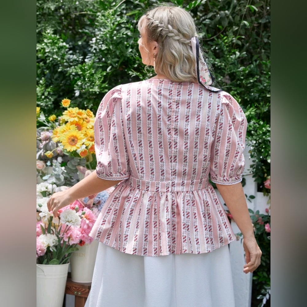 Floral Top - Picture 3 of 8